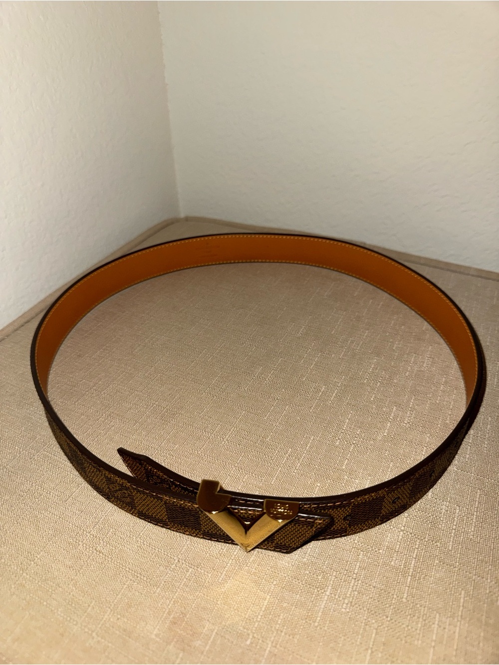 Louis Vuitton Belt - Picture 3 of 9